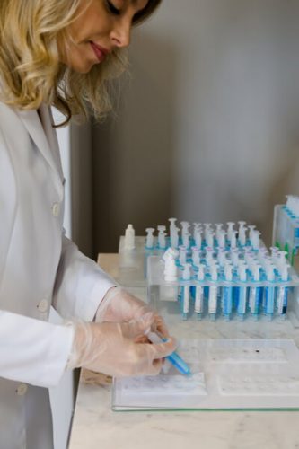 Teste-de-Contato-para-Alimentos-Atopy-Patch-Test-Dra.-Soraya-Monari-1